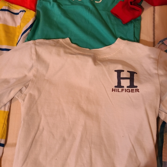 BOYS 9 PIECE TOMMY HILFIGER LOT SIZE 5 - Picture 6 of 6